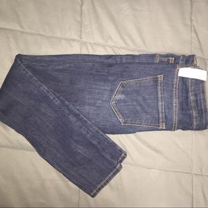 Old Navy Rockstar Super Skinny Jeans NWT